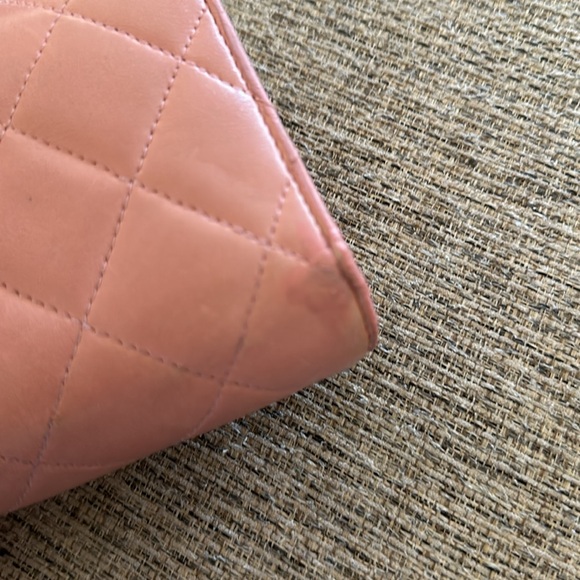 Authentic CHANEL quilted wallet with removable unbranded chain crossbody - Picture 12 of 13